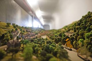 Museum of The Gorge 3 - Scale model of the Gorge - Ironbridge.jpg