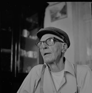 Photograph of Harry Hughes (1894-1980), former artist at Coalport China Works, c.1977