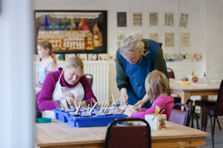 Three People At A Tile Decorating Workshop At Jackfield Tile Museum 04 2022