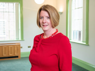 Karen Mackenzie